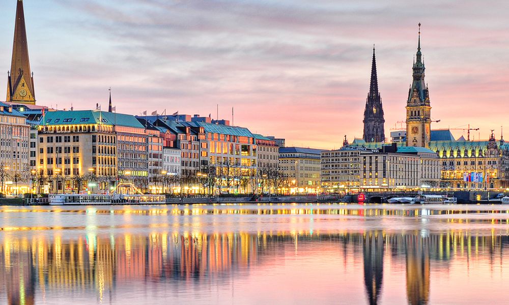 Jungfernstieg am Abend